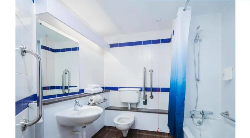 Travelodge Bath Central Hotel - Book Now